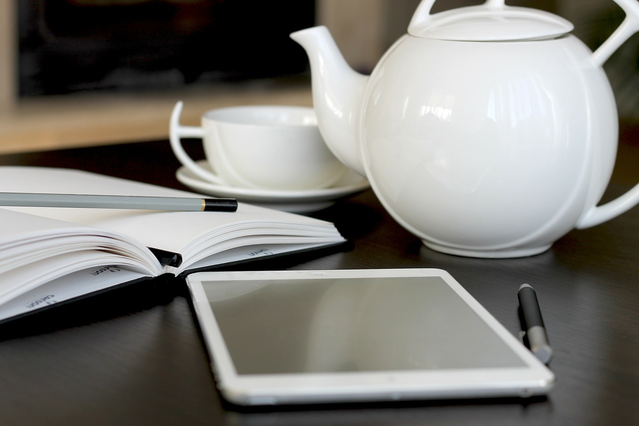 iPad and teapot