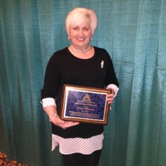 Karen Aldworth with award