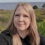 Dr. Kelli Lynch